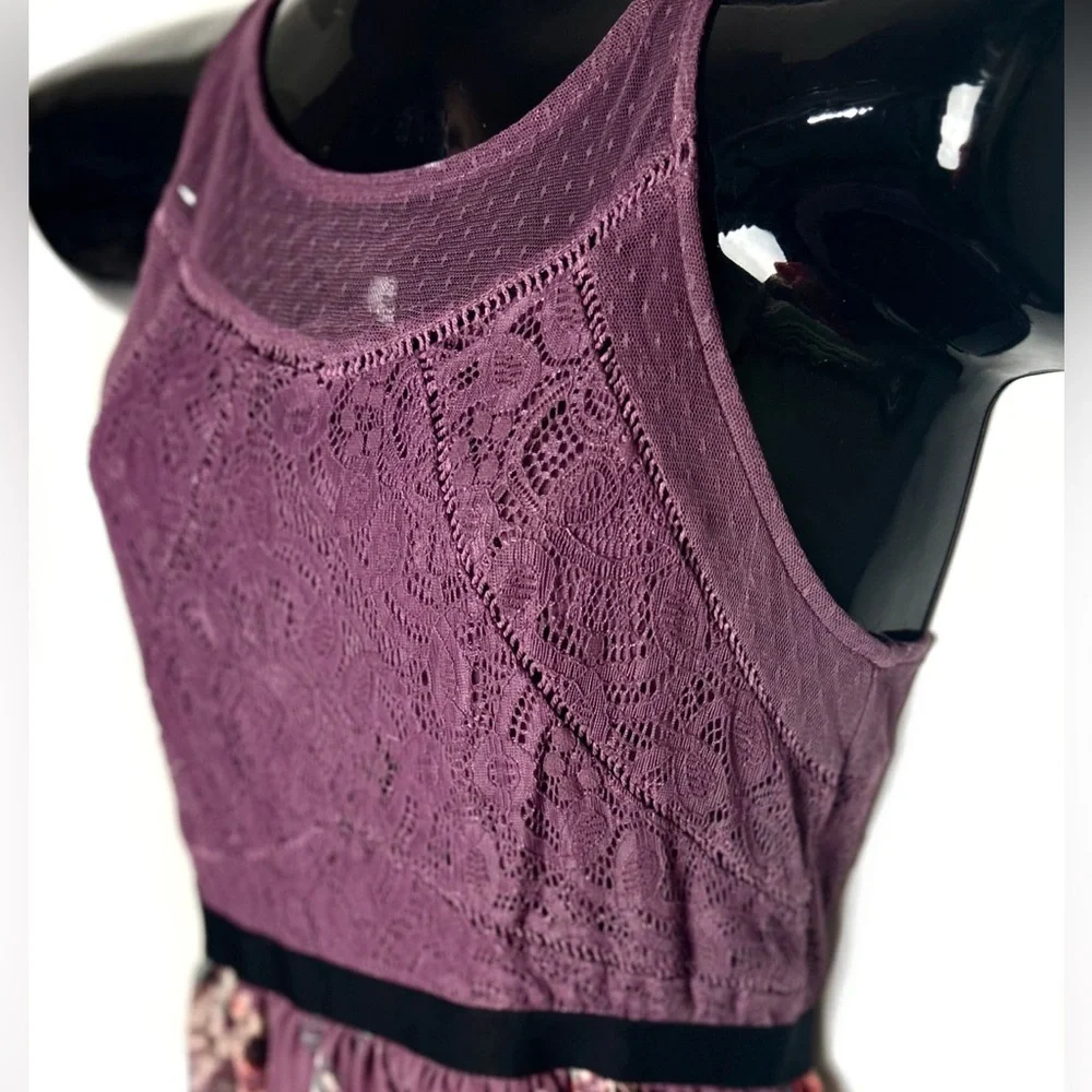 Xhilaration Purple Floral Lace Dress NWOT - Picture 8 of 11